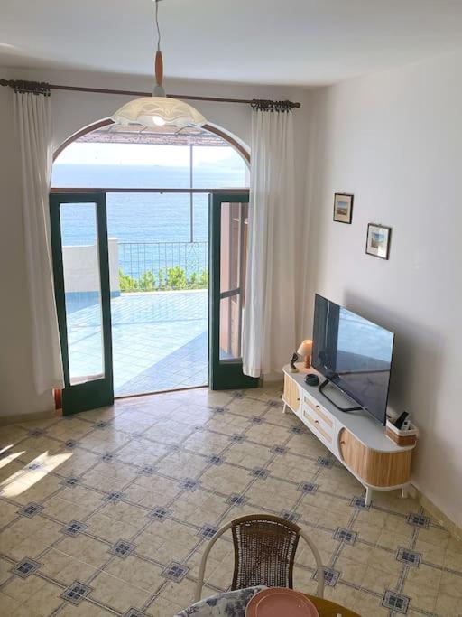 Casa Intiso - Two Double Bedroom Apartment Positano Exterior photo